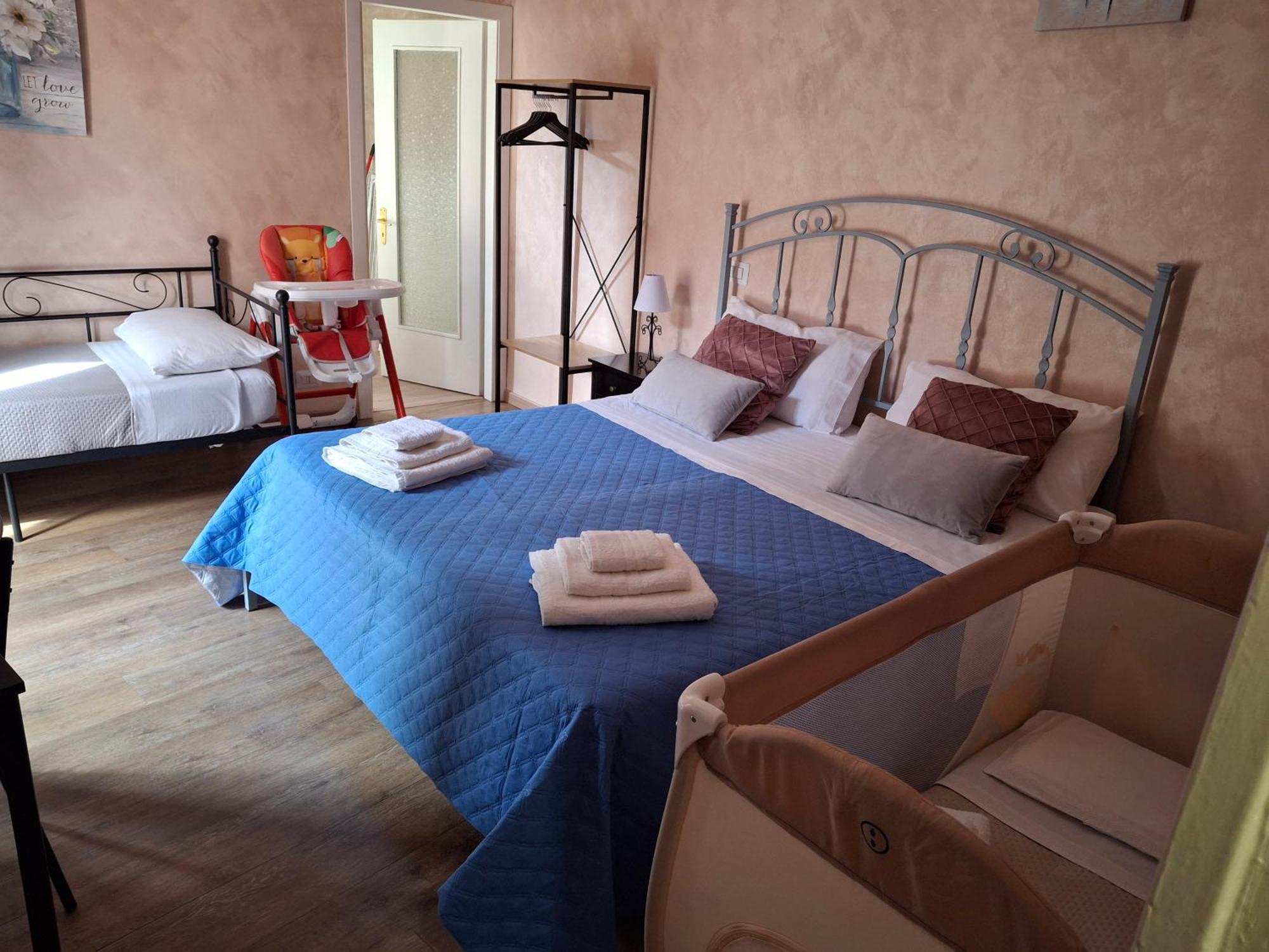 فندق Chrilu House كاتانيا المظهر الخارجي الصورة