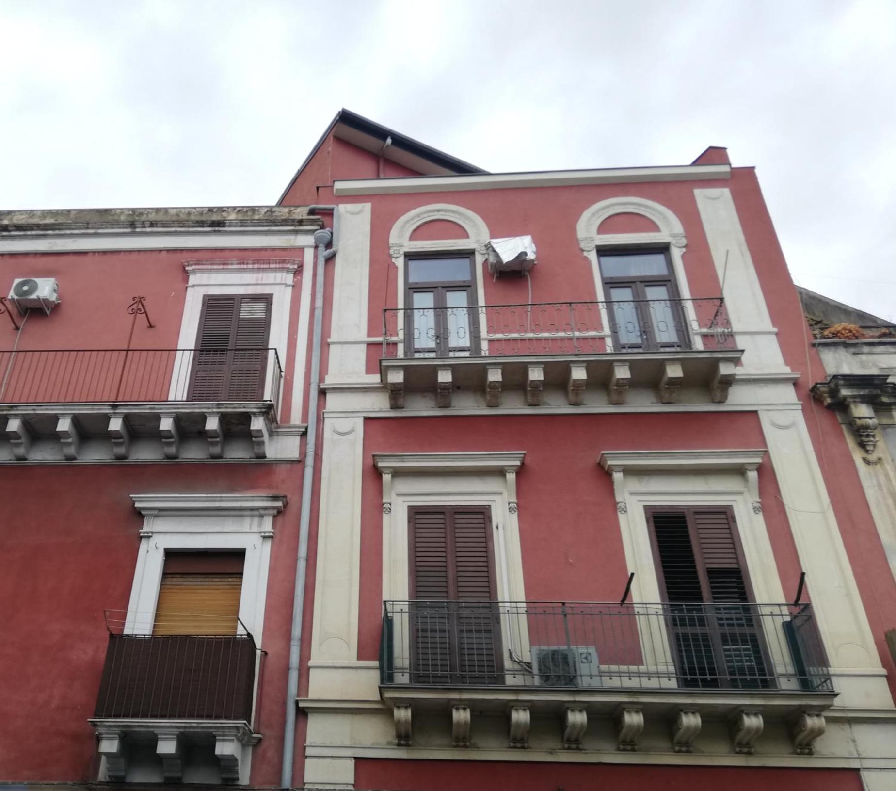 فندق Chrilu House كاتانيا المظهر الخارجي الصورة